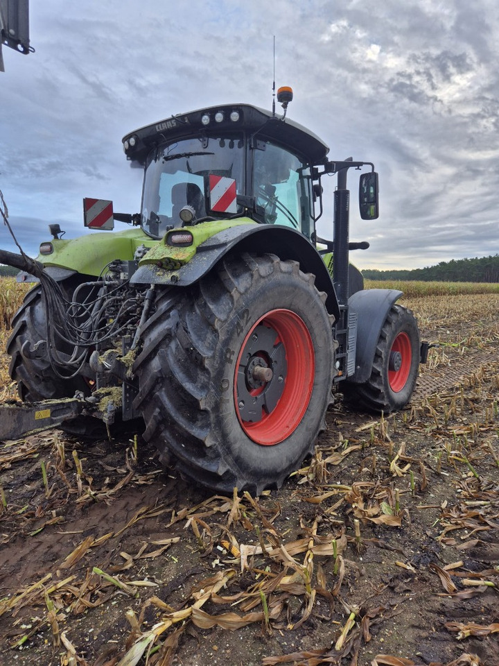 CLAAS Axion 870 - Traktor: gambar 2 CLAAS Axion 870 - Traktor: gambar 2