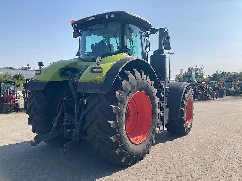 CLAAS Axion 930 - Traktor: gambar 3 CLAAS Axion 930 - Traktor: gambar 3