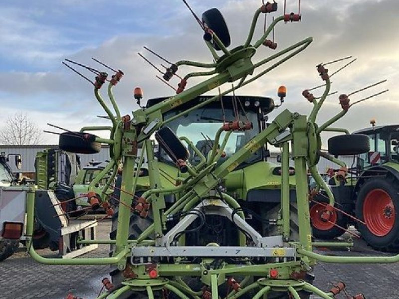 CLAAS Volto 770 - Tedder/ Menyapu: gambar 2 CLAAS Volto 770 - Tedder/ Menyapu: gambar 2