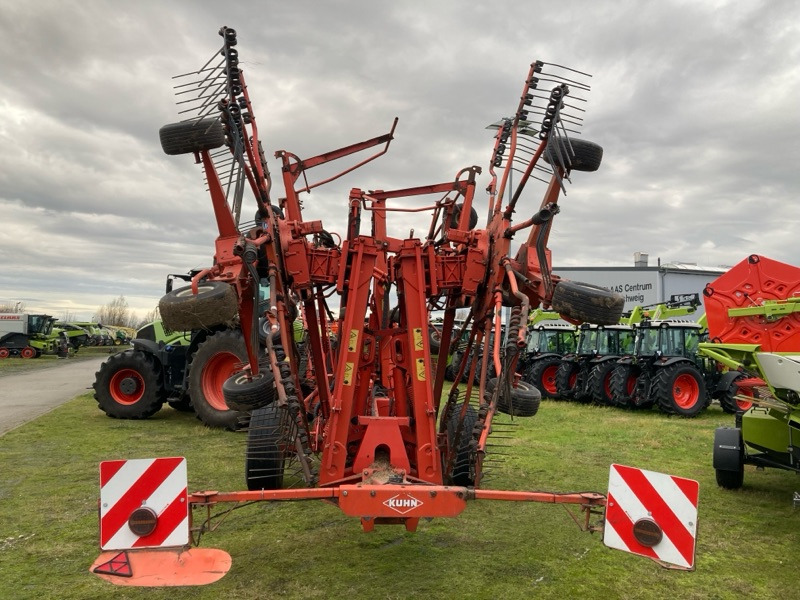 Kuhn GA 15021 - Tedder/ Menyapu: gambar 2 Kuhn GA 15021 - Tedder/ Menyapu: gambar 2