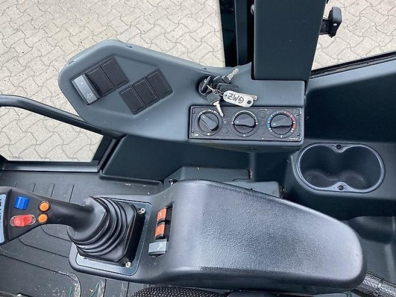 Schäffer 6680T - Loader depan teleskopik: gambar 2 Schäffer 6680T - Loader depan teleskopik: gambar 2