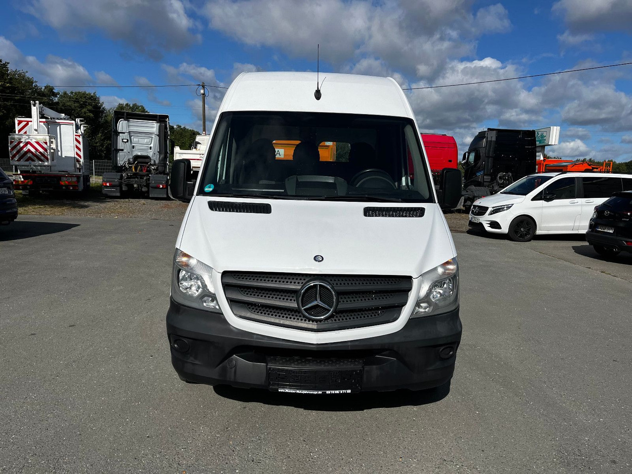 Mercedes-Benz Sprinter II Kasten 316 CDI - Van panel: gambar 2 Mercedes-Benz Sprinter II Kasten 316 CDI - Van panel: gambar 2