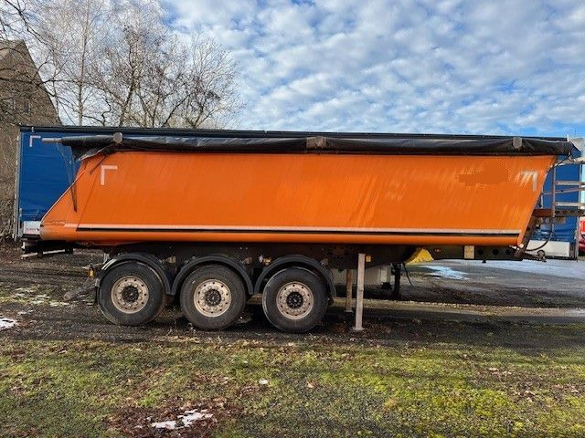 Schmitz Cargobull SKI 24 7,2 Alu Kastenmulde Verschleißboden neu Schmitz Cargobull SKI 24 7,2 Alu Kastenmulde Verschleißboden neu - Semi-trailer jungkit: gambar 1 Schmitz Cargobull SKI 24 7,2 Alu Kastenmulde Verschleißboden neu Schmitz Cargobull SKI 24 7,2 Alu Kastenmulde Verschleißboden neu - Semi-trailer jungkit: gambar 1