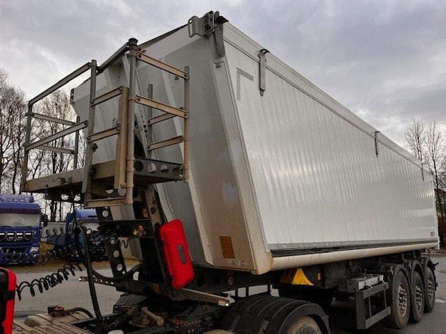 Schmitz Cargobull SKI 24 Großraum Alu Kastenmulde Kombitür - Semi-trailer jungkit: gambar 2 Schmitz Cargobull SKI 24 Großraum Alu Kastenmulde Kombitür - Semi-trailer jungkit: gambar 2