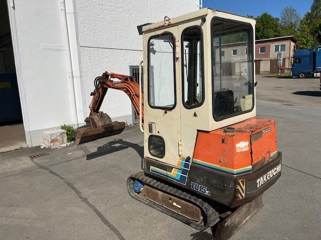 Takeuchi T B 15 A - Ekskavator mini: gambar 3 Takeuchi T B 15 A - Ekskavator mini: gambar 3
