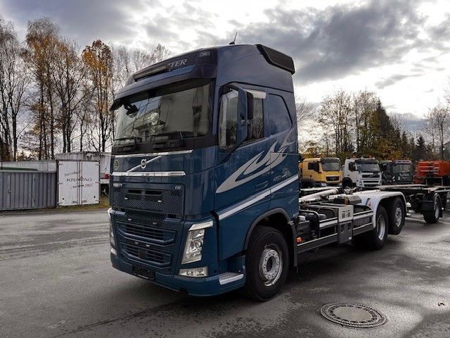 Volvo FH 460 Globetrotter Meiller Abrollkipper - Hook lift: gambar 2 Volvo FH 460 Globetrotter Meiller Abrollkipper - Hook lift: gambar 2