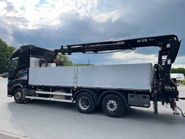 Volvo FH500 Baustoff LKW Hiap 177K Top gepflegt - Truk flatbed, Truk derek: gambar 2 Volvo FH500 Baustoff LKW Hiap 177K Top gepflegt - Truk flatbed, Truk derek: gambar 2