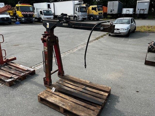 Verschiedene Ladekran Anbauteile - Truk derek: gambar 4 Verschiedene Ladekran Anbauteile - Truk derek: gambar 4