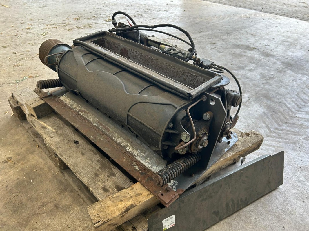 CLAAS Jaguar 890 - Mesin pemanen: gambar 5 CLAAS Jaguar 890 - Mesin pemanen: gambar 5