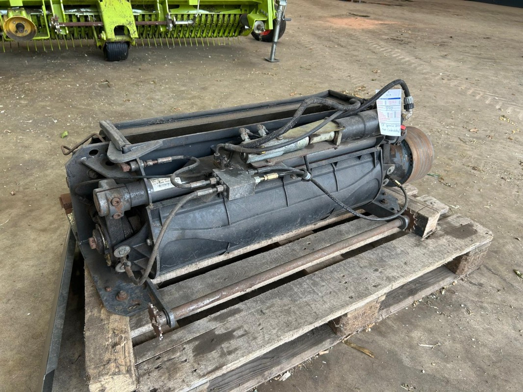 CLAAS Jaguar 890 - Mesin pemanen: gambar 2 CLAAS Jaguar 890 - Mesin pemanen: gambar 2