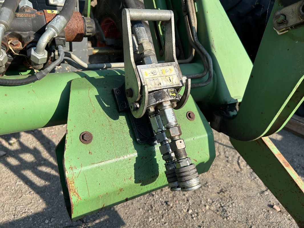 Fendt 309 C - Traktor: gambar 4 Fendt 309 C - Traktor: gambar 4