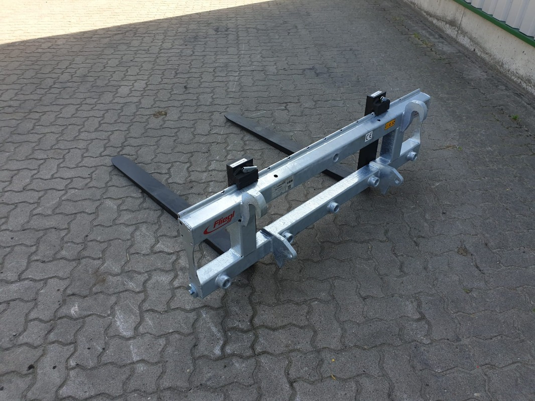 Fliegl Staplergabel Freisicht - Garpu rumput: gambar 3 Fliegl Staplergabel Freisicht - Garpu rumput: gambar 3