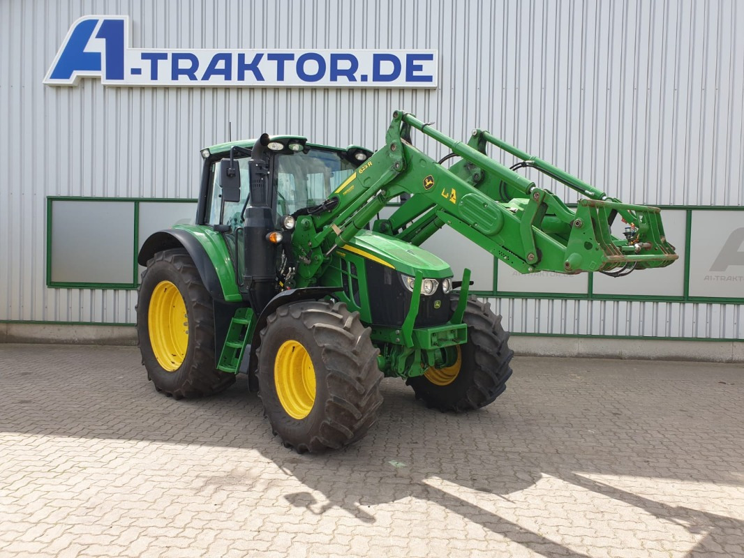 John Deere 6090M - Traktor: gambar 2 John Deere 6090M - Traktor: gambar 2