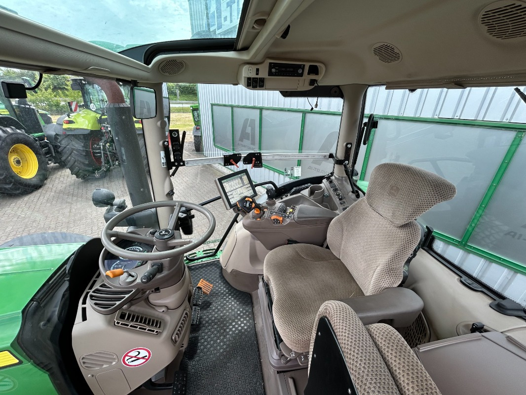 John Deere 6155R - Traktor: gambar 2 John Deere 6155R - Traktor: gambar 2