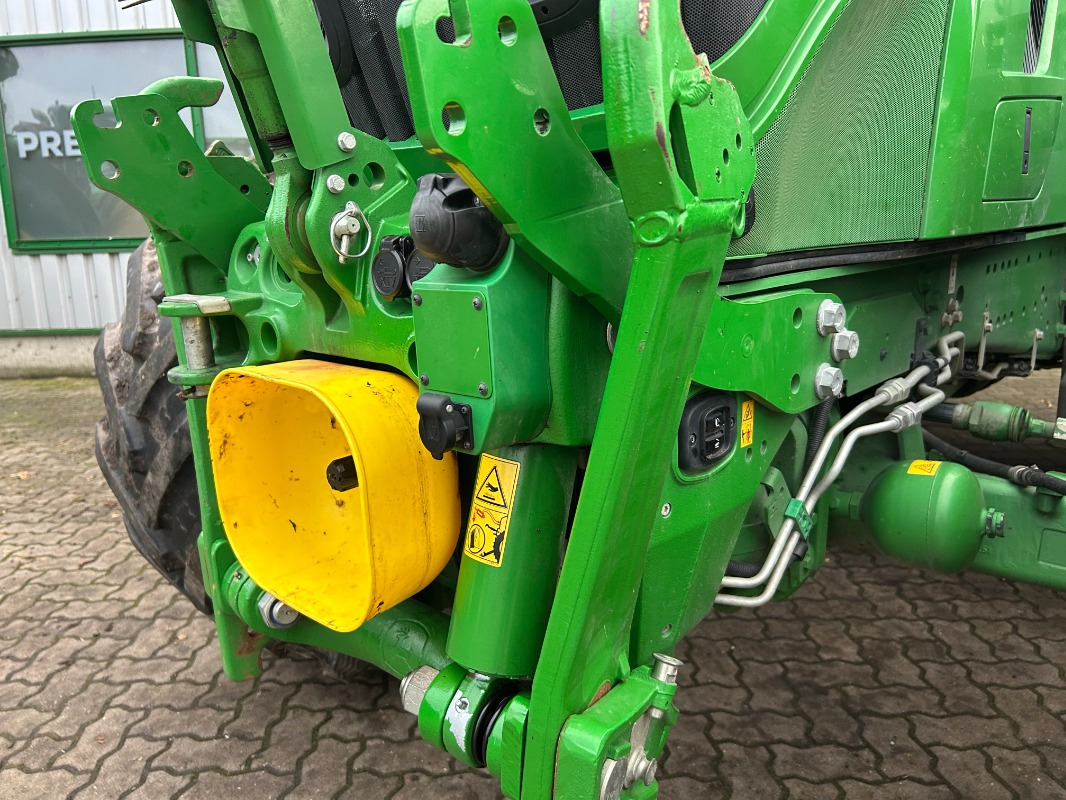John Deere 6R 185 - Traktor: gambar 3 John Deere 6R 185 - Traktor: gambar 3