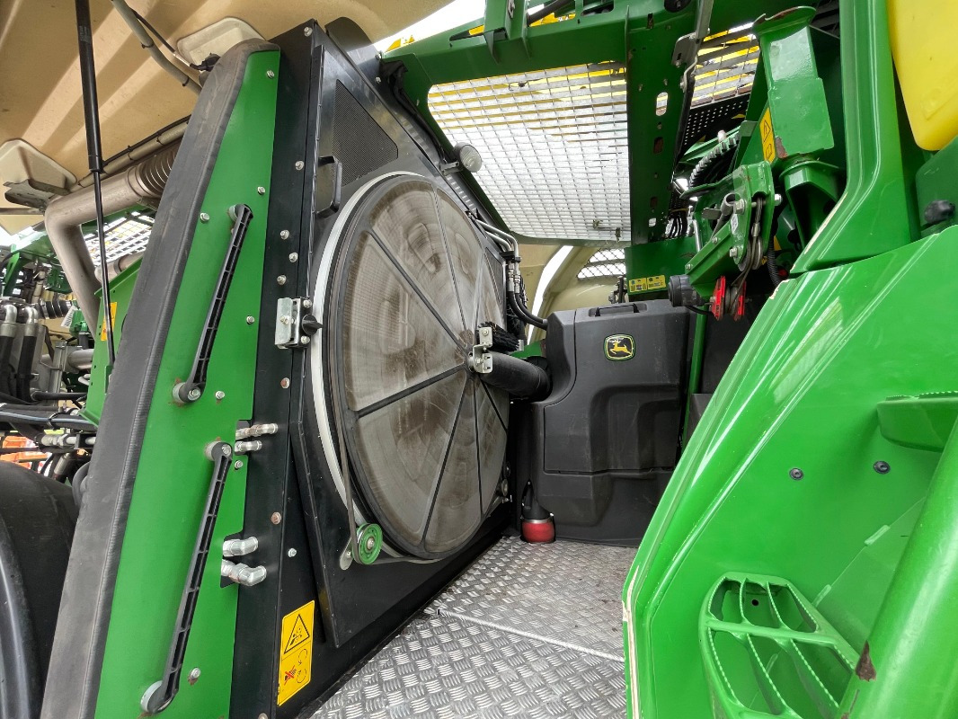 John Deere 9600i mit Kemper 460 Plus und PU 639 - Mesin pemanen: gambar 3 John Deere 9600i mit Kemper 460 Plus und PU 639 - Mesin pemanen: gambar 3