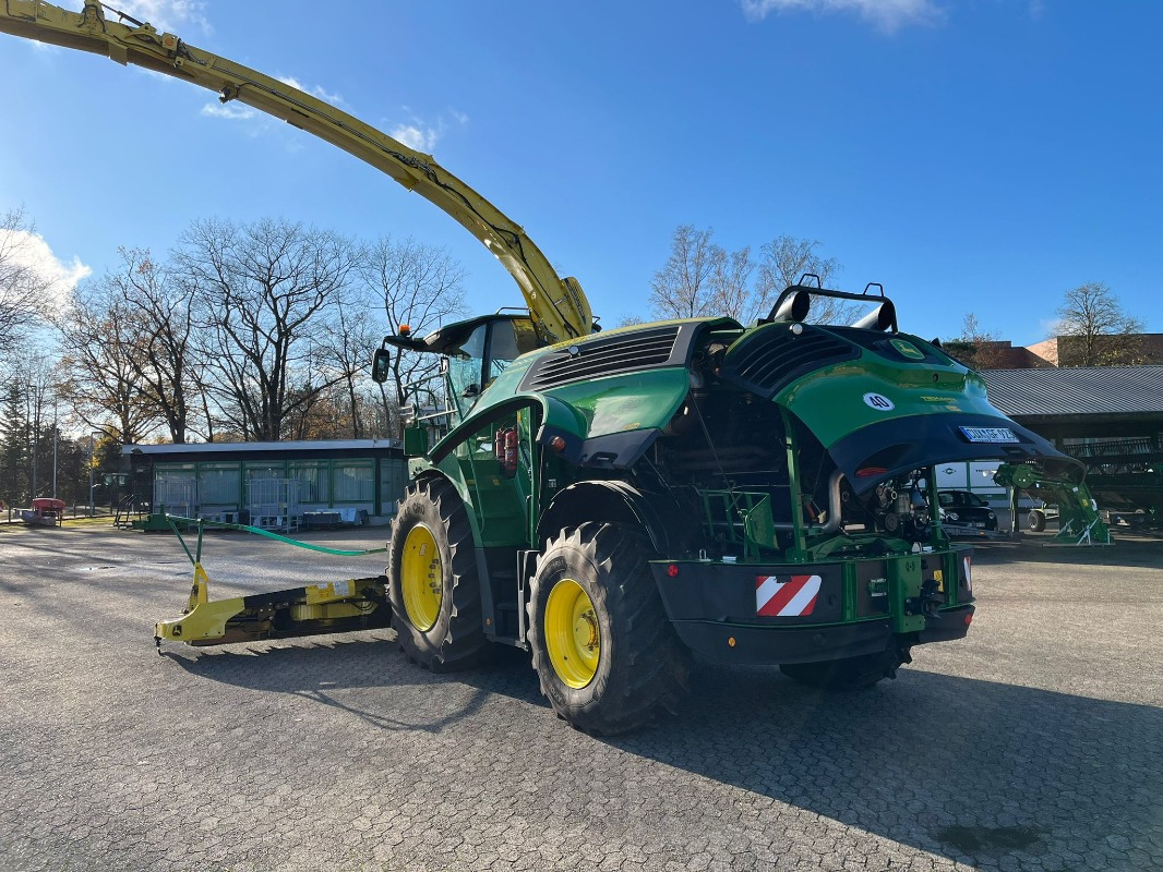 Leasing John Deere 9900 mit Kemper 375 John Deere 9900 mit Kemper 375: gambar 7 Leasing John Deere 9900 mit Kemper 375 John Deere 9900 mit Kemper 375: gambar 7
