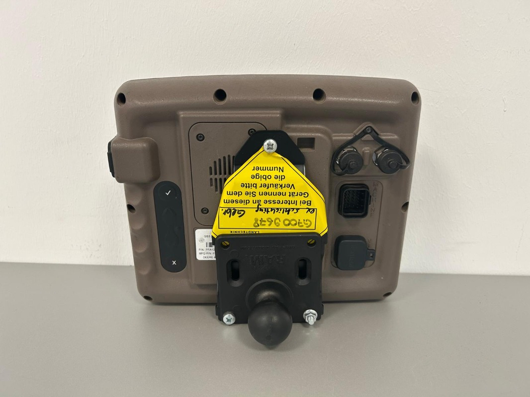 John Deere GREENSTAR™ 3 2630 Display - AT Lizenz - Peralatan dan perlengkapan: gambar 2 John Deere GREENSTAR™ 3 2630 Display - AT Lizenz - Peralatan dan perlengkapan: gambar 2