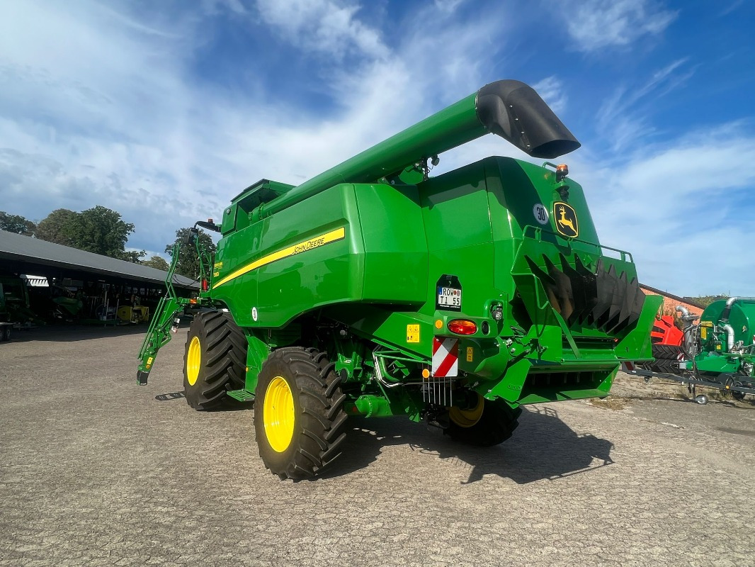 John Deere T560 - Pemanen gabungan: gambar 3 John Deere T560 - Pemanen gabungan: gambar 3