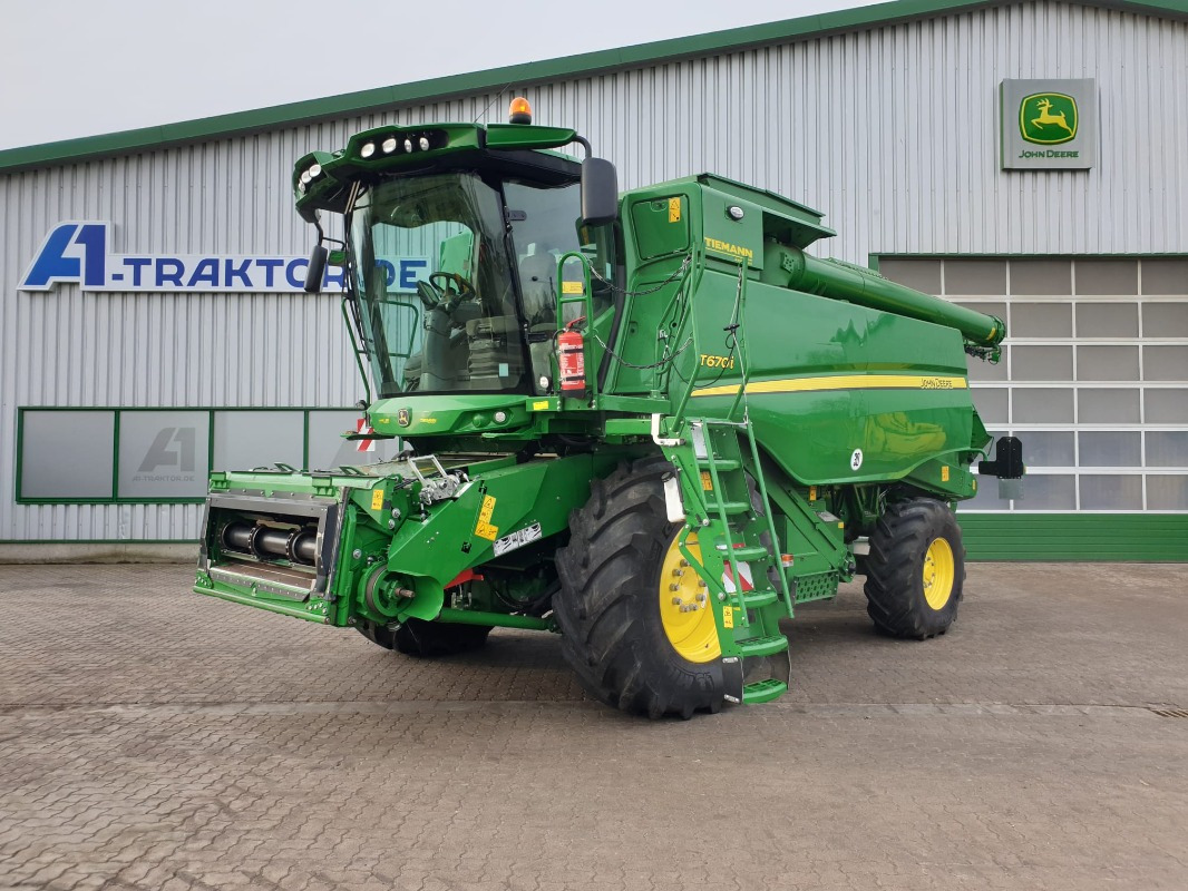 John Deere T670 - Pemanen gabungan: gambar 1 John Deere T670 - Pemanen gabungan: gambar 1
