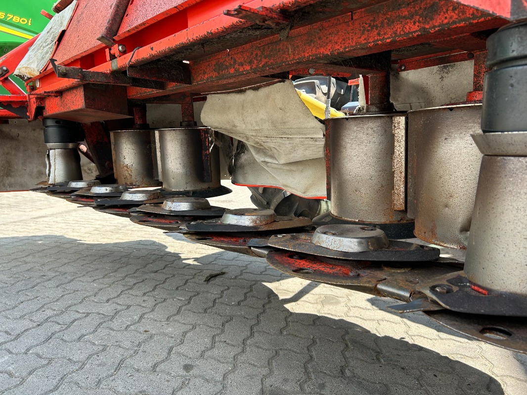 Kuhn GMD 802 F - Mesin pemotong padang rumput: gambar 5 Kuhn GMD 802 F - Mesin pemotong padang rumput: gambar 5