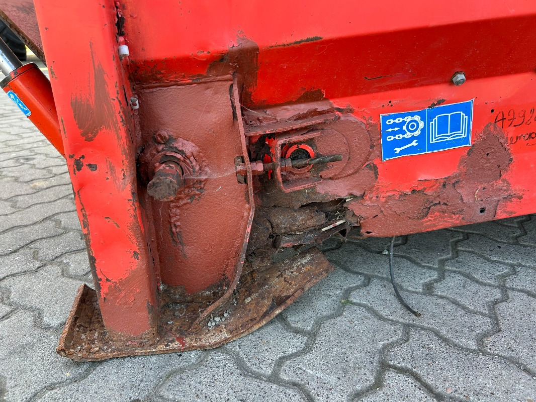 Kuhn Primor 2060 M - Peralatan silo: gambar 3 Kuhn Primor 2060 M - Peralatan silo: gambar 3