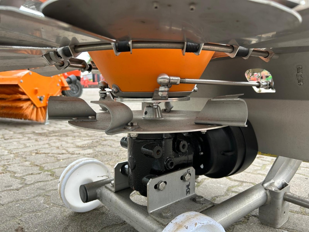 Penyebar pasir/ Garam Matev SPR-H/M 125 IX: gambar 6