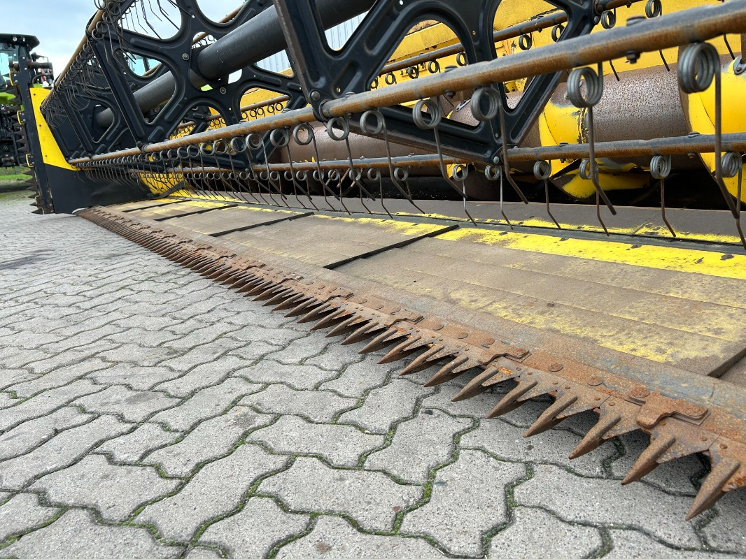New Holland TX 68 Plus - Pemanen gabungan: gambar 4 New Holland TX 68 Plus - Pemanen gabungan: gambar 4