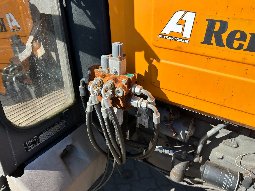 Renault 90-34 - Traktor: gambar 2 Renault 90-34 - Traktor: gambar 2