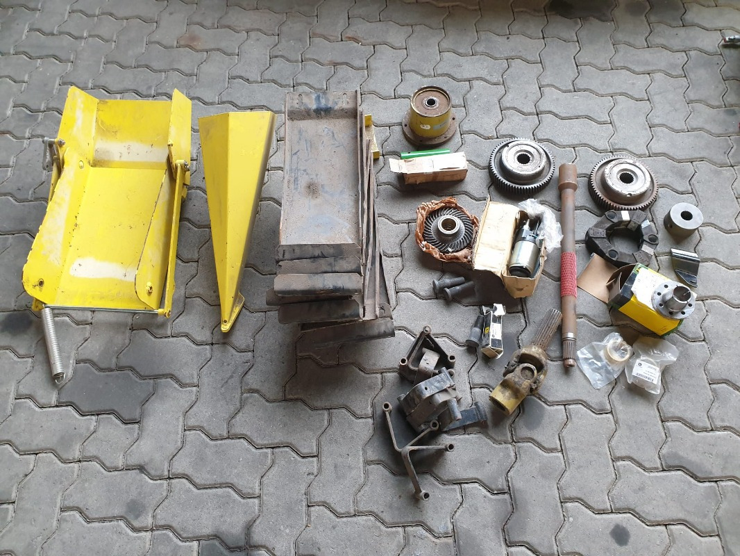 Kemper VERSCHLEIßTEILPAKET - Suku cadang untuk Peralatan pertanian: gambar 1 Kemper VERSCHLEIßTEILPAKET - Suku cadang untuk Peralatan pertanian: gambar 1
