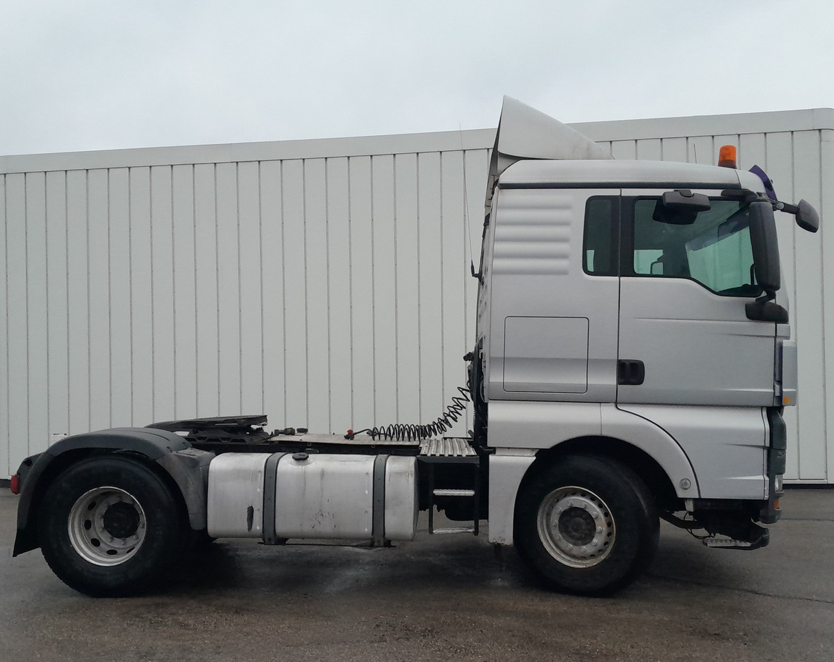 MAN TGX 18.440 - Tractor head: gambar 1 MAN TGX 18.440 - Tractor head: gambar 1