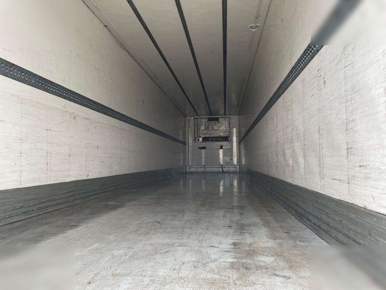 CARDI - Semi-trailer berpendingin: gambar 3 CARDI - Semi-trailer berpendingin: gambar 3