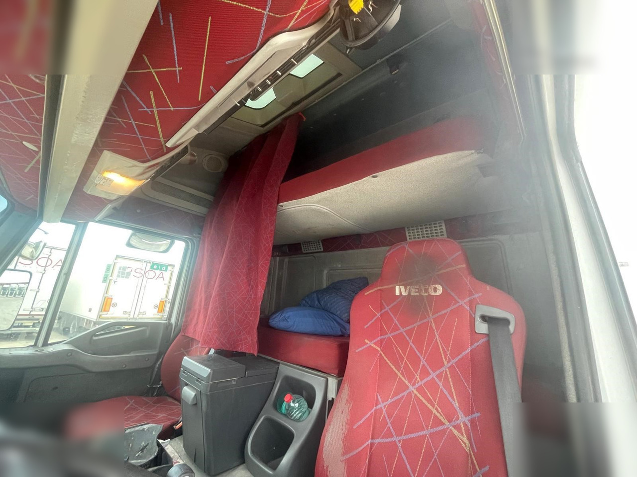 IVECO STRALIS 400 - Truk berpendingin: gambar 4 IVECO STRALIS 400 - Truk berpendingin: gambar 4