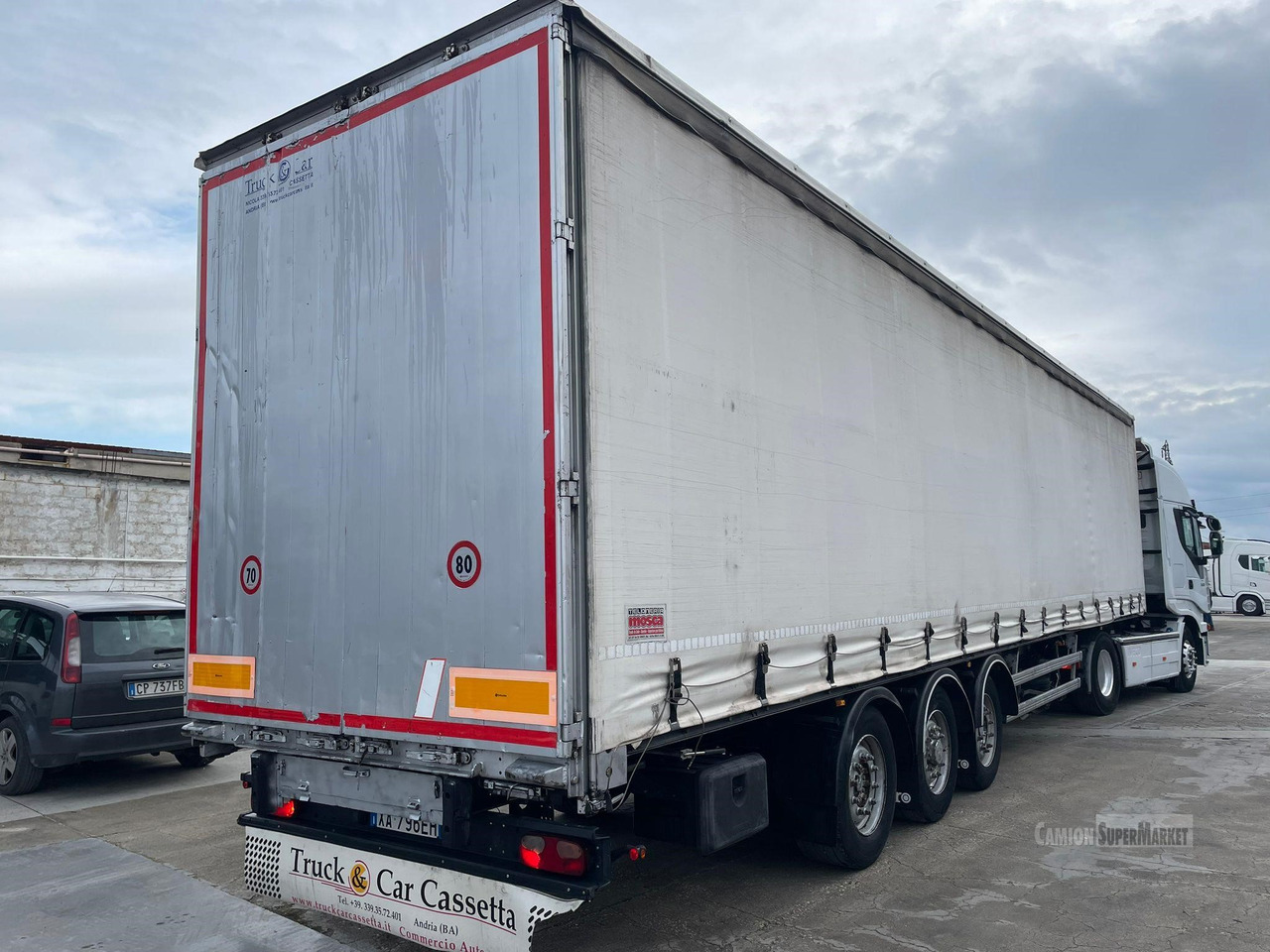 SAMRO - Semi-trailer dengan terpal samping: gambar 1 SAMRO - Semi-trailer dengan terpal samping: gambar 1