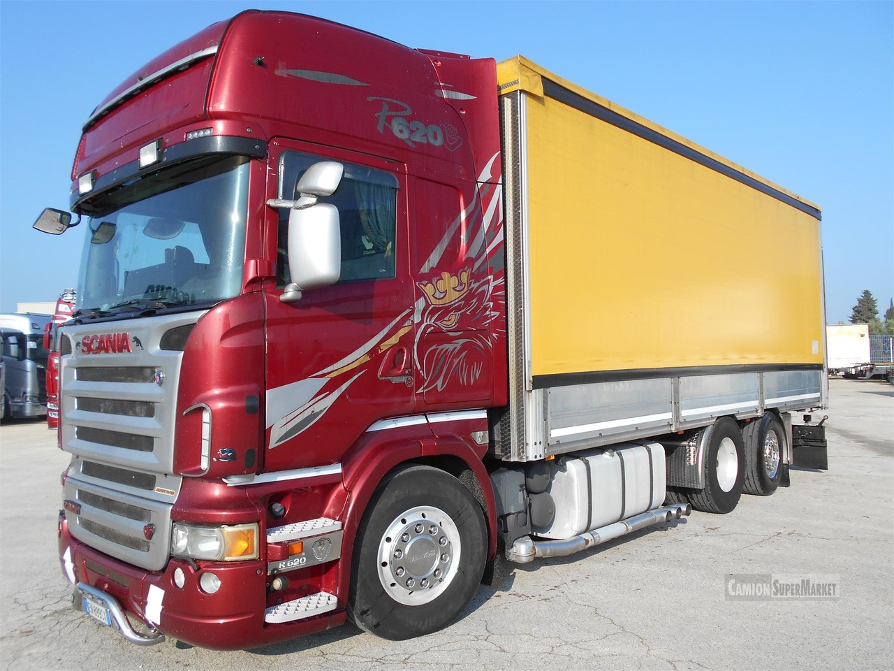 SCANIA R620 - Truk dengan terpal samping: gambar 1 SCANIA R620 - Truk dengan terpal samping: gambar 1