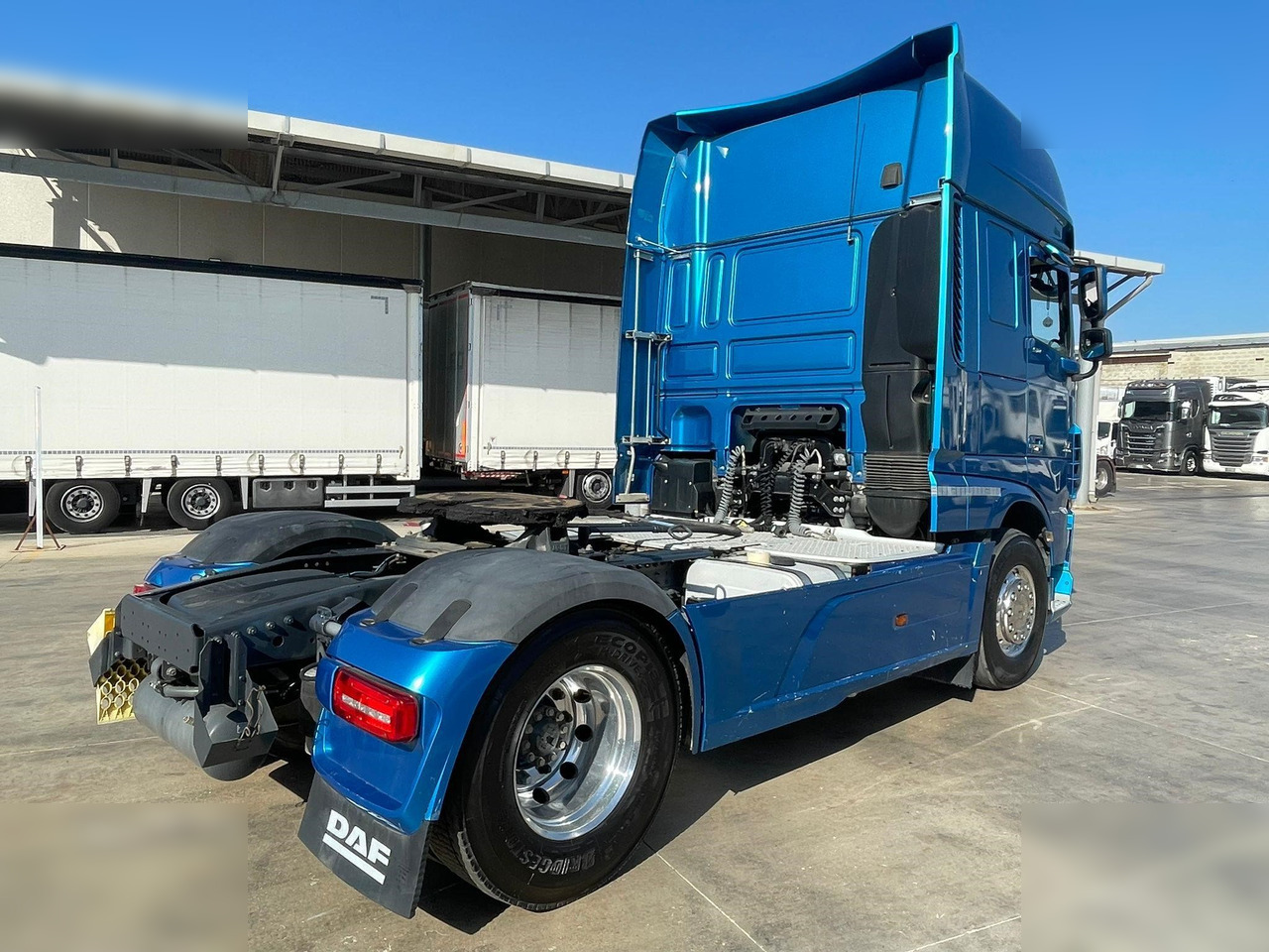 DAF XF105.510 - Tractor head: gambar 4 DAF XF105.510 - Tractor head: gambar 4