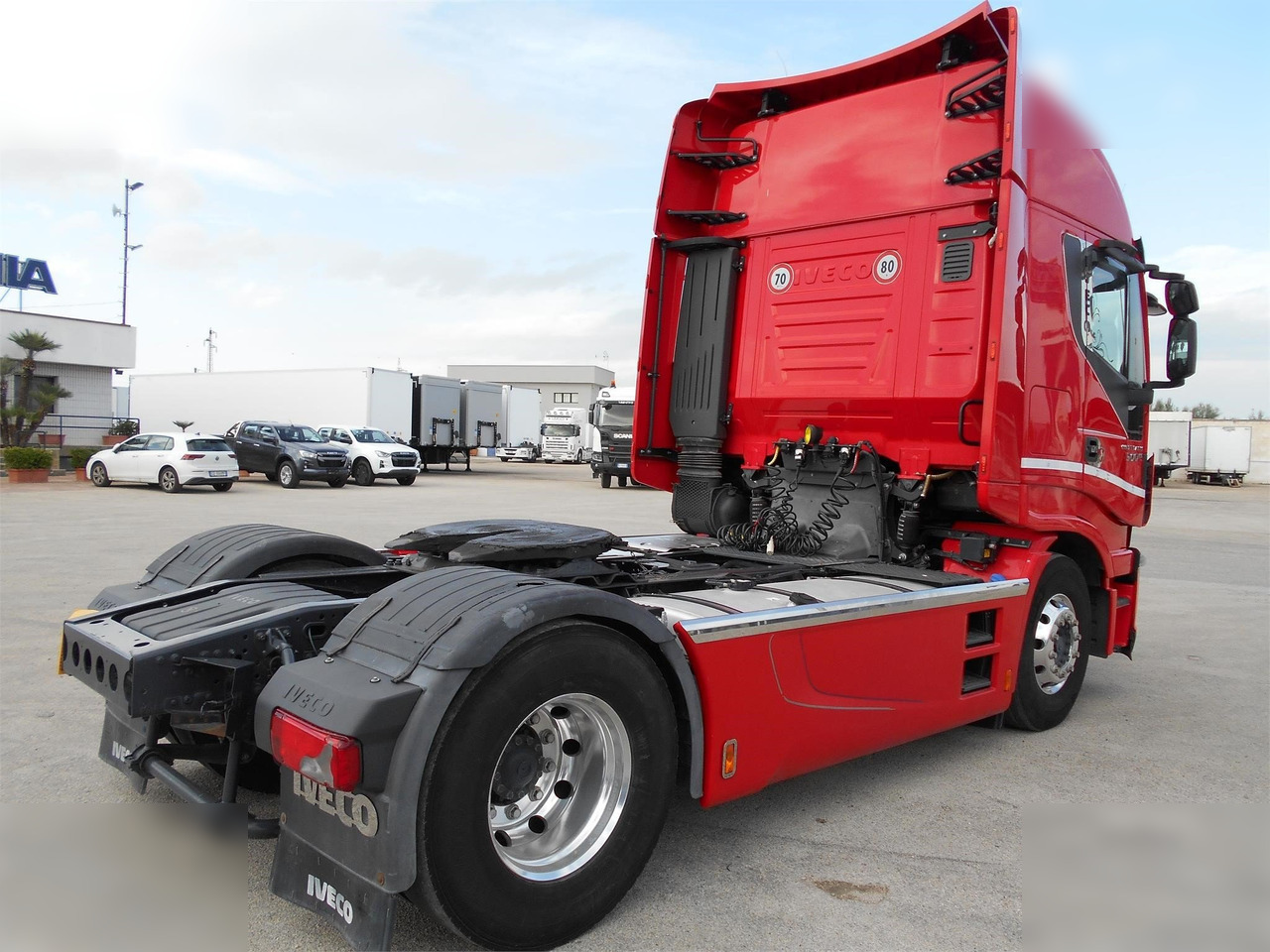 IVECO STRALIS 500 - Tractor head: gambar 3 IVECO STRALIS 500 - Tractor head: gambar 3