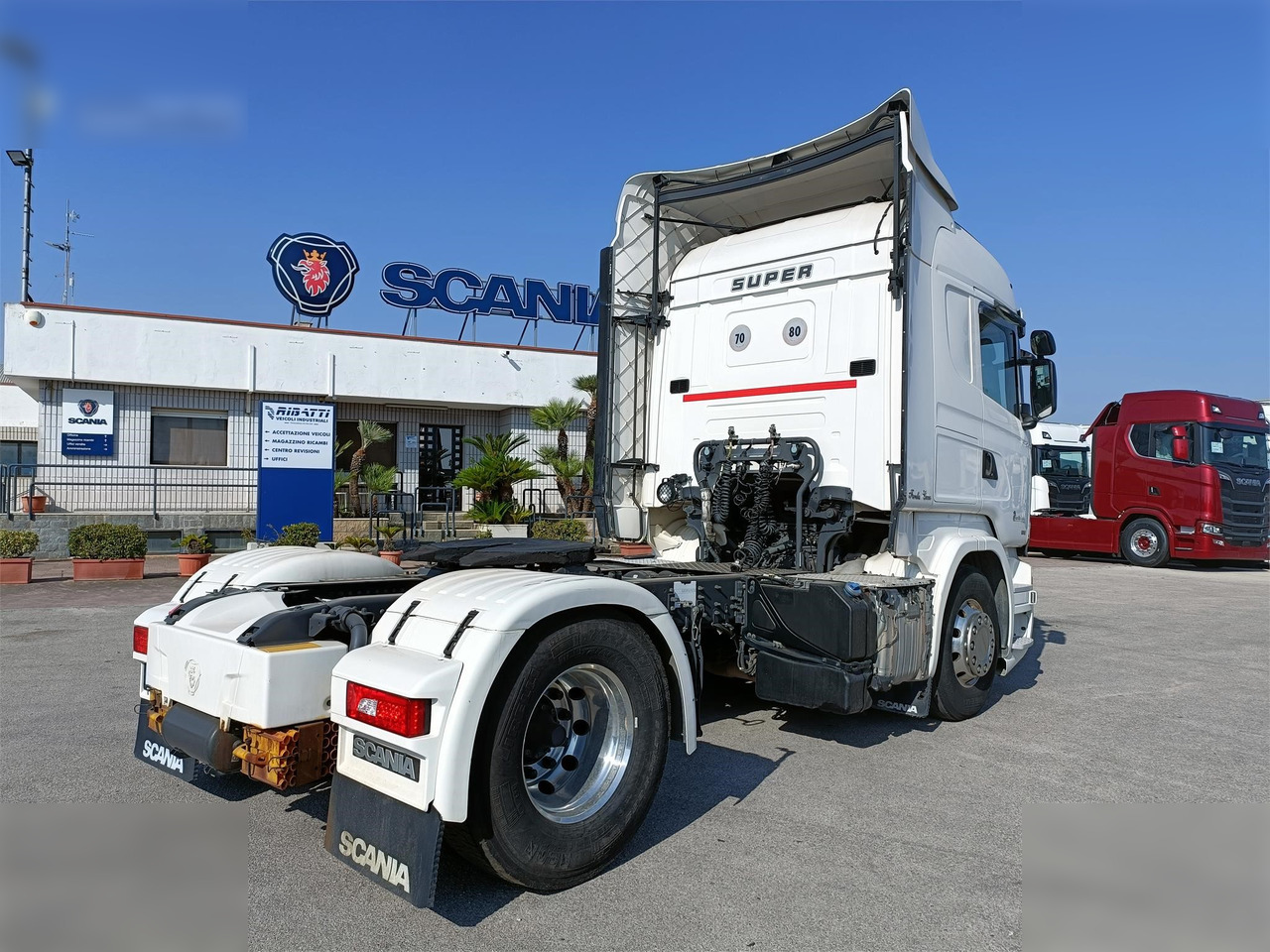 SCANIA R490 - Tractor head: gambar 3 SCANIA R490 - Tractor head: gambar 3