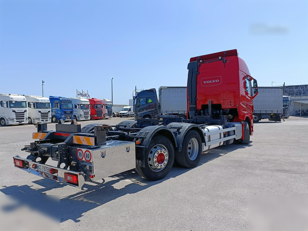 VOLVO FH500 - Pengangkut kontainer/ Container truck: gambar 3 VOLVO FH500 - Pengangkut kontainer/ Container truck: gambar 3
