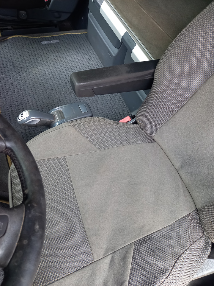 Tractor head VOLVO FH 16, 6x4, 700, HÜDRAULIKA: gambar 32