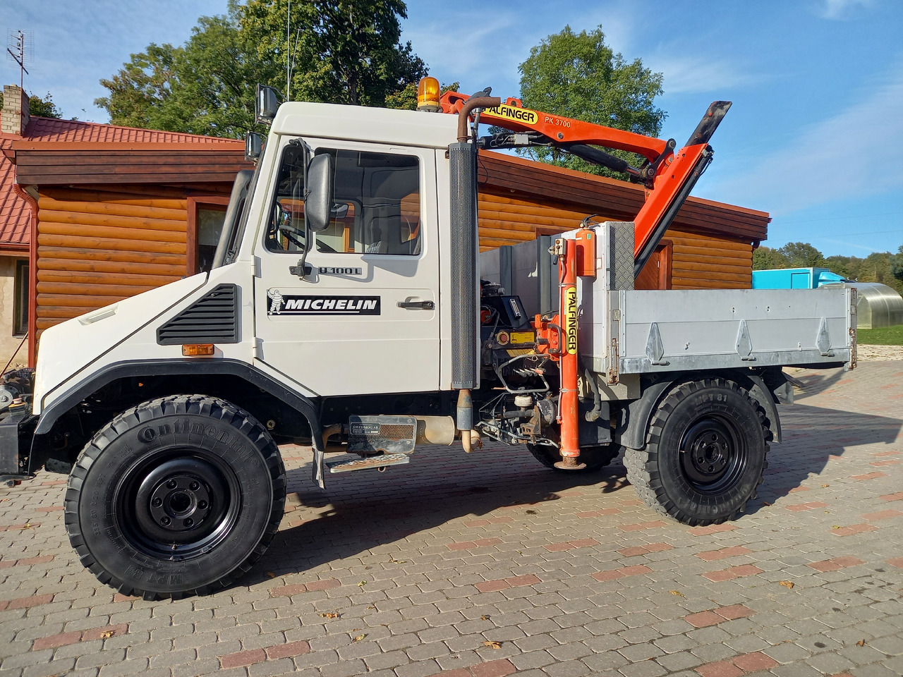Truk derek UNIMOG U100L: gambar 8