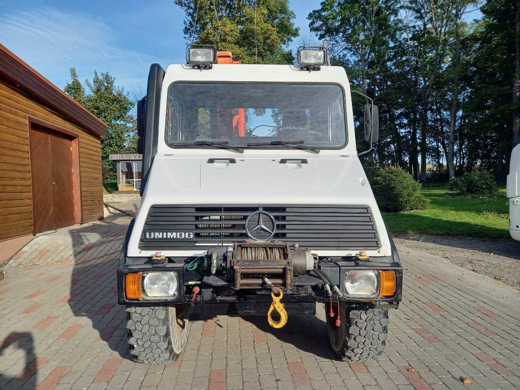 Unimog UNIMOG 4X4 - Truk derek: gambar 5 Unimog UNIMOG 4X4 - Truk derek: gambar 5