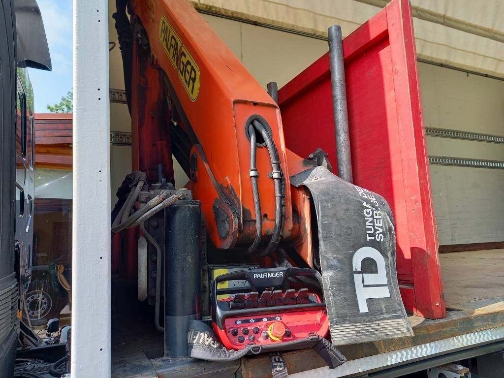 Volvo FE 320, 6x2, PALFINGER PK10000, EURO6, FULL AIR - Truk derek: gambar 4 Volvo FE 320, 6x2, PALFINGER PK10000, EURO6, FULL AIR - Truk derek: gambar 4