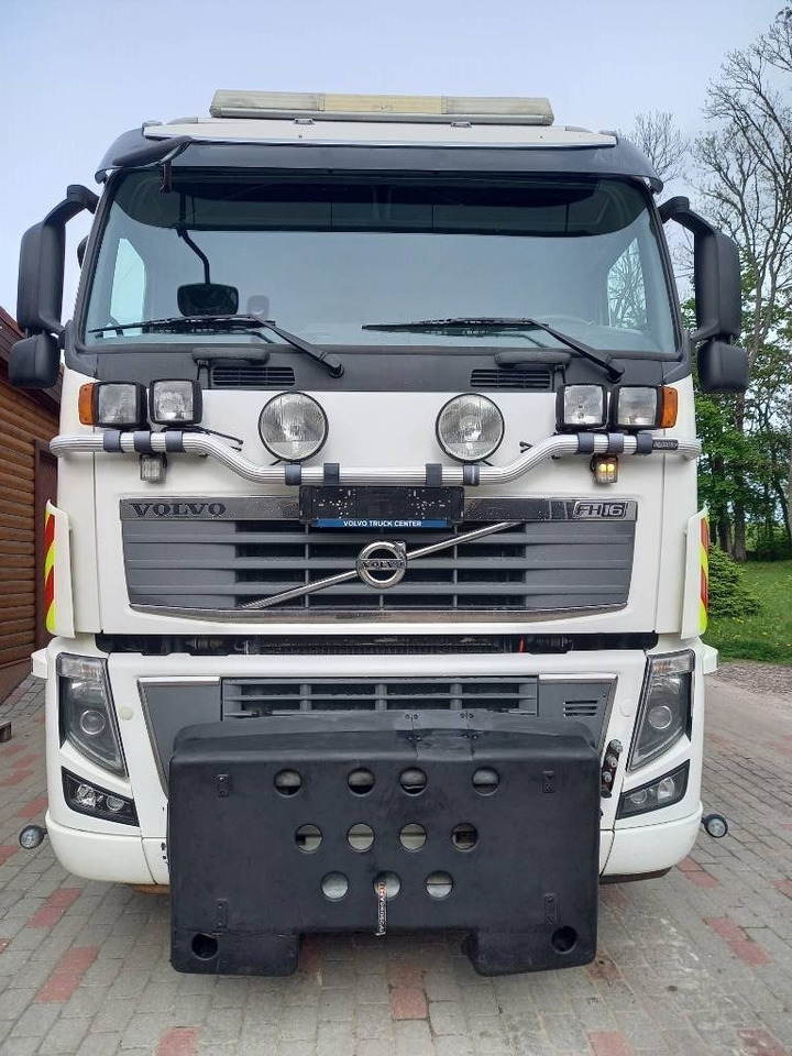 Volvo FH 16, 8x4 , RETARDER, BIG AXLES, GW 39500KG - Truk jungkit: gambar 4 Volvo FH 16, 8x4 , RETARDER, BIG AXLES, GW 39500KG - Truk jungkit: gambar 4