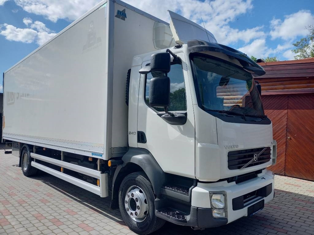 Truk box Volvo FL 240, 4x2, SIDE-OPENING: gambar 19