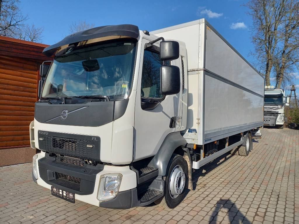 Volvo FL 280, 4x2 EURO 6 - Truk box: gambar 1 Volvo FL 280, 4x2 EURO 6 - Truk box: gambar 1
