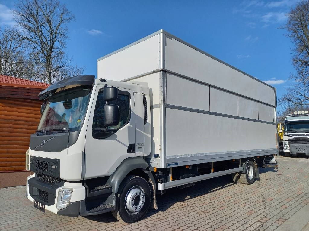Volvo FL 280, 4x2 EURO 6 - Truk box: gambar 4 Volvo FL 280, 4x2 EURO 6 - Truk box: gambar 4