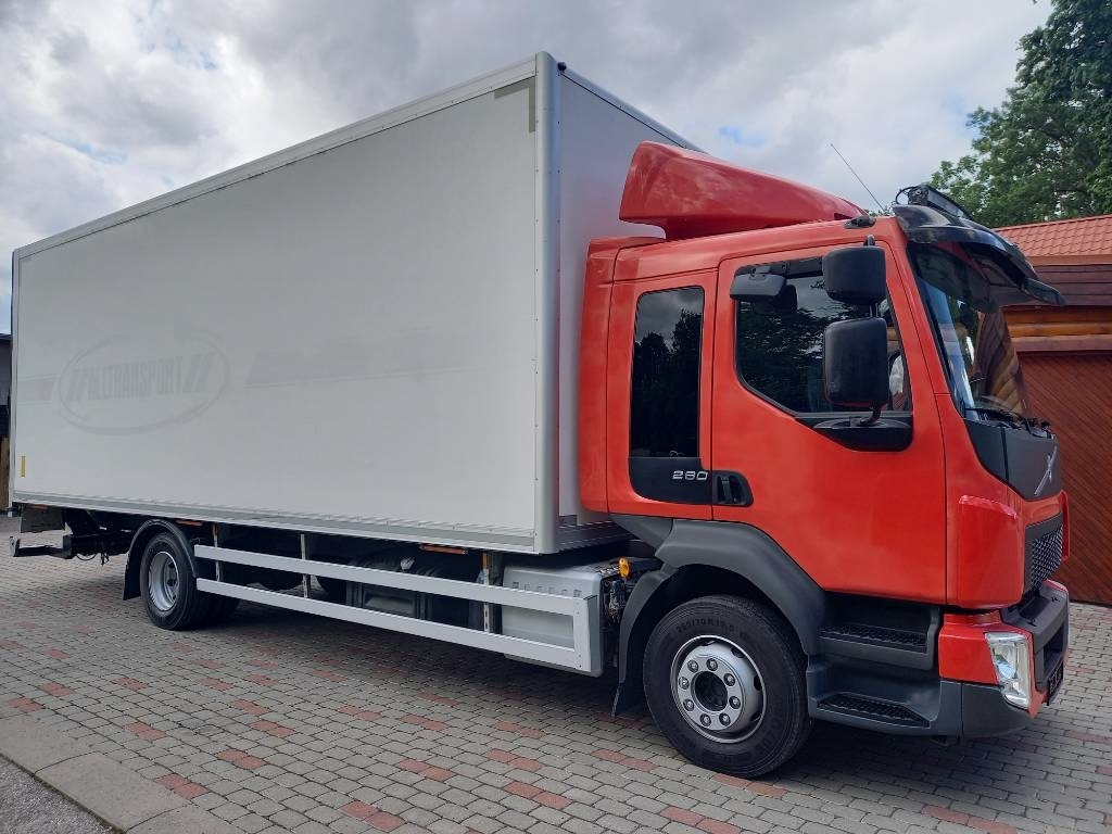 Volvo FL 280, 4x2, GW 16000KG, EURO 6 - Truk box: gambar 5 Volvo FL 280, 4x2, GW 16000KG, EURO 6 - Truk box: gambar 5