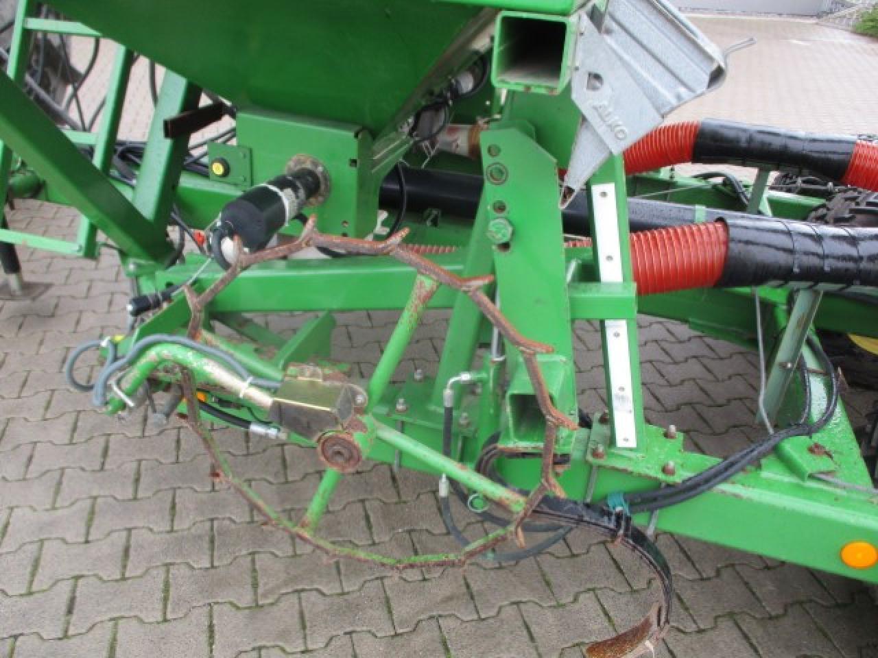 Bor benih John Deere 740 A Isobus: gambar 8