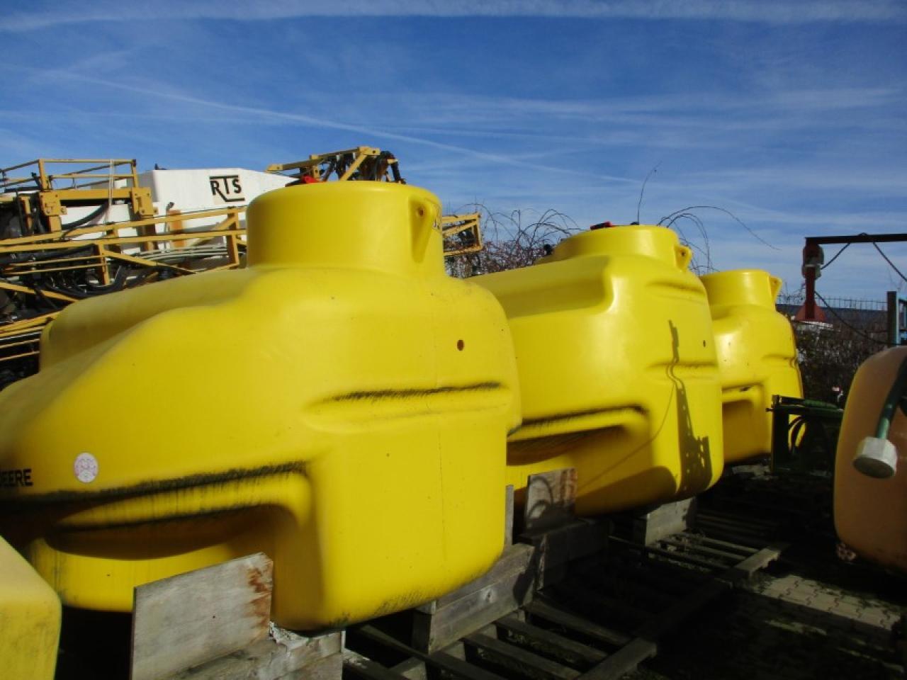 John Deere Tanks - Semprotan: gambar 1 John Deere Tanks - Semprotan: gambar 1